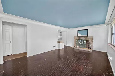 1324 Thurnridge Drive, Cincinnati, OH 45215 - Photo 5