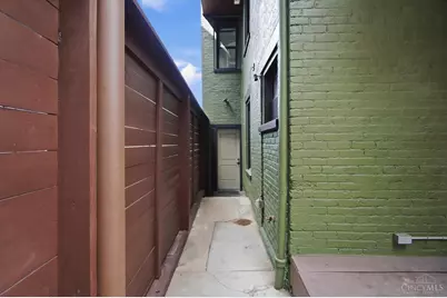 154 E McMicken Avenue, Cincinnati, OH 45202 - Photo 61