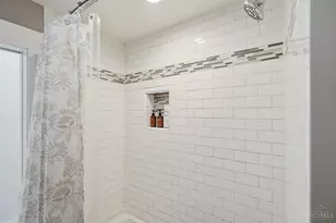 154 E McMicken Ave, Cincinnati, OH 45202 - Photo 37