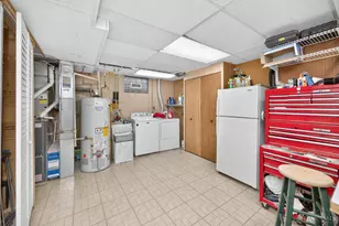 12178 Peak Dr, Springdale, OH 45246 - Photo 43