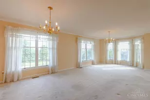560 Leo Dr, Hamilton, OH 45013 - Photo 5