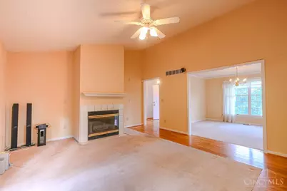 560 Leo Drive, Hamilton, OH 45013 - Photo 3