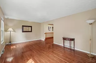 1682 Foxwood Trail, Miami Township, OH 45140 - Photo 5