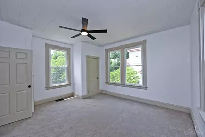 7408 Maple Avenue, Cincinnati, OH 45231 - Photo 25