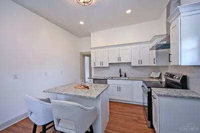 7408 Maple Avenue, Cincinnati, OH 45231 - Photo 9