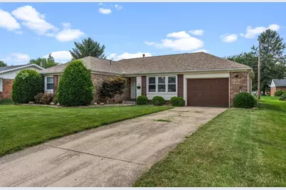 619 Hiatt Avenue, Wilmington, OH 45177 - Photo 3