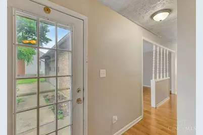 303 West Place, Trenton, OH 45067 - Photo 5