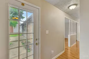 303 West Pl, Trenton, OH 45067 - Photo 5