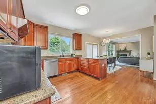 6678 Charleston Run Ct, Deerfield Township, OH 45040 - Photo 15