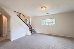 561 Nowlin Ave, Greendale, IN 47025 - Photo 7