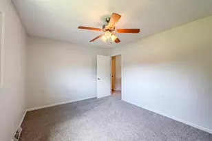 561 Nowlin Ave, Greendale, IN 47025 - Photo 13