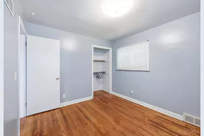 8785 Mockingbird Lane, Springfield Township, OH 45231 - Photo 17