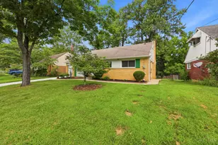 8785 Mockingbird Ln, Springfield Township, OH 45231 - Photo 3
