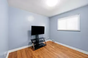 8785 Mockingbird Ln, Springfield Township, OH 45231 - Photo 19