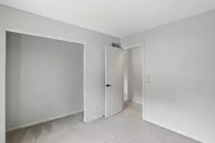 932 Saffron Ln, Miami Township, OH 45150 - Photo 17