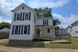 913 Sycamore St, Hamilton, OH 45011 - Photo 1