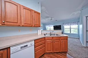 1064 Heritage Green Dr, Monroe, OH 45050 - Photo 17