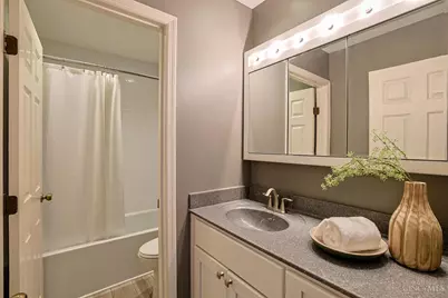 90 Carpenters Ridge, Blue Ash, OH 45241 - Photo 29