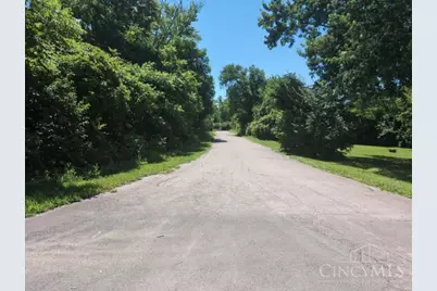 1220 Glover Avenue, Jefferson Twp, OH 45417 - Photo 3
