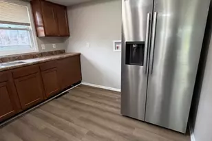 1070 Imprint Ln, Forest Park, OH 45240 - Photo 11