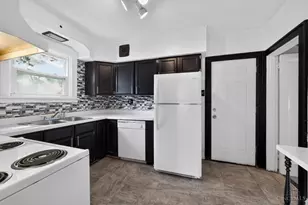 1803 Lawn Ave, Cincinnati, OH 45237 - Photo 9