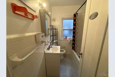 1803 Lawn Avenue, Cincinnati, OH 45237 - Photo 7