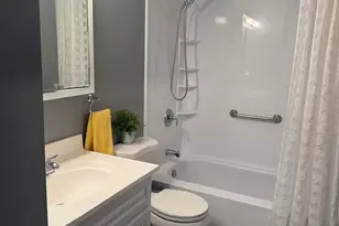 5177 Dresden Ct, Delhi Township, OH 45238 - Photo 9