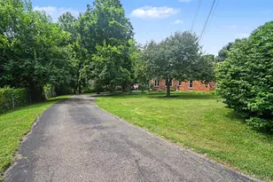 3433 Dolomar Dr, Colerain Township, OH 45239 - Photo 33