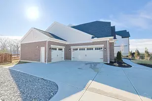 5007 Bogey Ct, Lebanon, OH 45036 - Photo 3