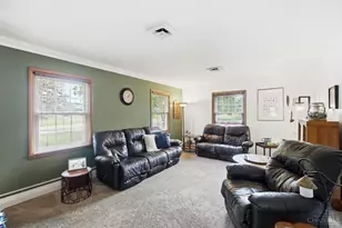 221 Virginia Cir, Wilmington, OH 45177 - Photo 7