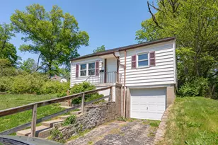 1914 Ashbrook Dr, Cincinnati, OH 45238 - Photo 1