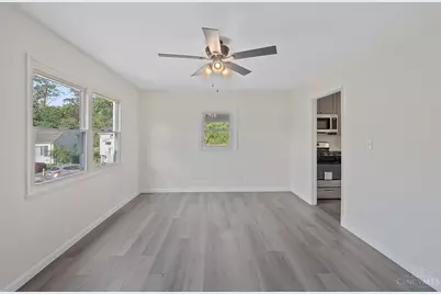1914 Ashbrook Drive, Cincinnati, OH 45238 - Photo 5