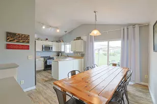 25719 Hummingbird Ct, Saint Leon, IN 47012 - Photo 9