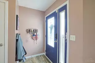 25719 Hummingbird Ct, Saint Leon, IN 47012 - Photo 3