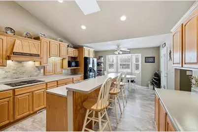7353 Ross Road, Washington Township, OH 45054 - Photo 19
