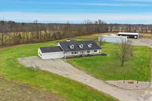 7353 Ross Rd, Washington Township, OH 45054 - Photo 5
