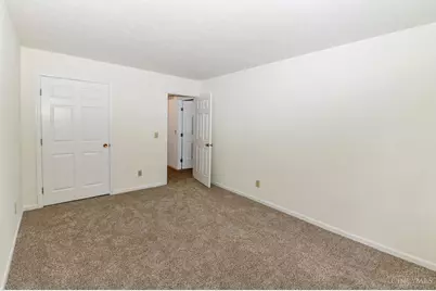 11528 Symmes Gate Lane, Symmes Township, OH 45249 - Photo 15