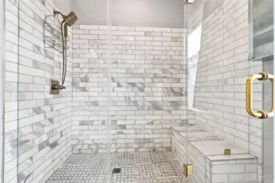 3229 Woodburn Avenue, Cincinnati, OH 45207 - Photo 31