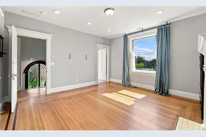 3229 Woodburn Avenue, Cincinnati, OH 45207 - Photo 27