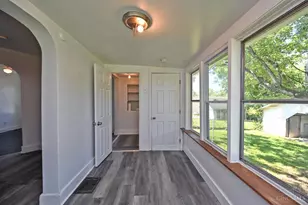 121 S West End Ave, Jefferson Twp, OH 45417 - Photo 19