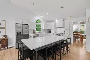 8293 Paddington Ct, West Chester, OH 45069 - Photo 9