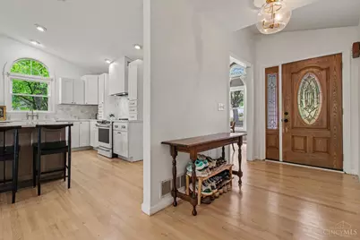 8293 Paddington Court, West Chester, OH 45069 - Photo 5