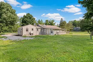 6699 Loveland-Miamiville Rd, Miami Township, OH 45140 - Photo 29