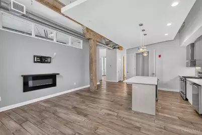 813 Broadway Street #101, Cincinnati, OH 45202 - Photo 7