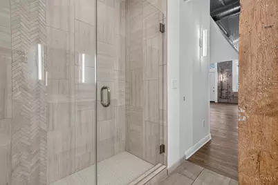 813 Broadway Street #101, Cincinnati, OH 45202 - Photo 11