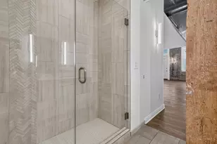 813 Broadway St, Cincinnati, OH 45202 - Photo 11