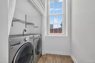 813 Broadway St, Cincinnati, OH 45202 - Photo 13