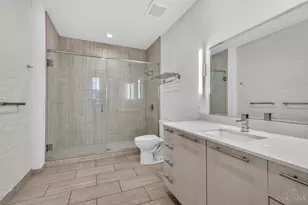 813 Broadway St, Cincinnati, OH 45202 - Photo 17