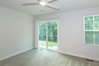 6639 Crystal Harbour Drive, Middletown, OH 45042 - Photo 21
