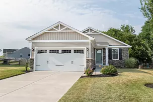 6639 Crystal Harbour Dr, Middletown, OH 45042 - Photo 1
